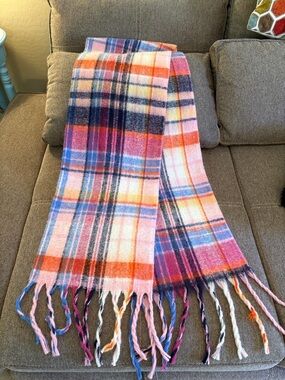 Super soft Old Navy Pink and Orange Fuzzy Knit (One Size)